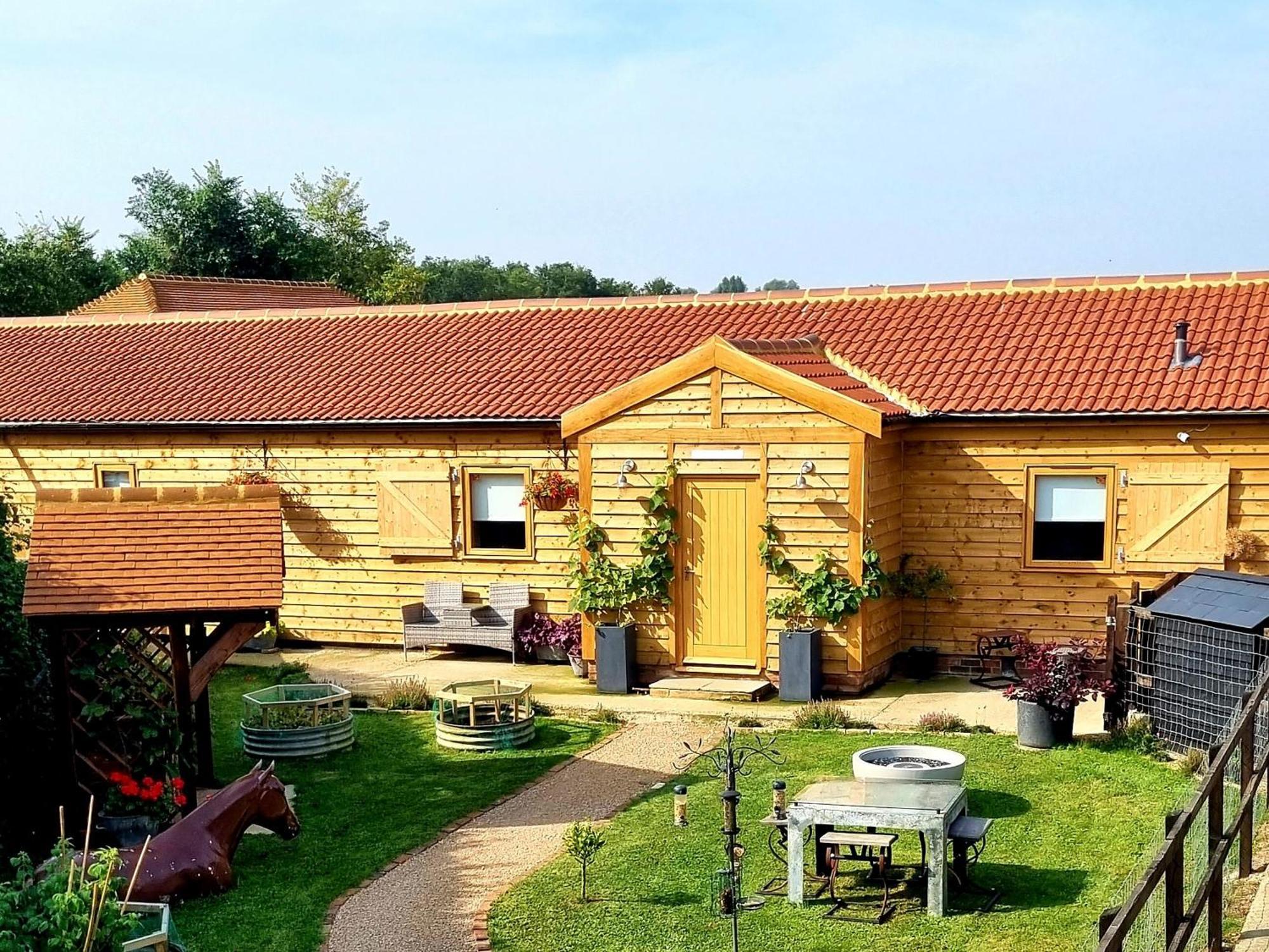 Mac Shack Cottage Ashen Exterior foto